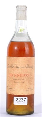Lot 2237 - Hennessy 1913 Fine Old Liqueur Brandy landed 1914 62%