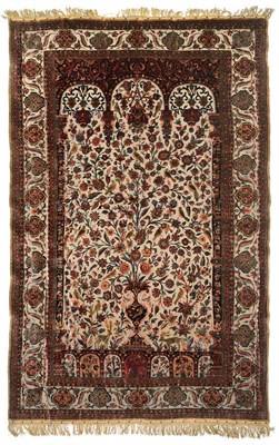 Lot 476 - Rare Kashan Silk Souf Rug of Prayer Format Central Iran, circa 1920 The flat woven metal thread...