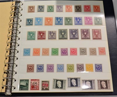 Lot 159 - Austria - Collection in 2 albums u.m. 1945 to 1983. Including 1947 definitives, 1948 Artists,...