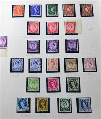 Lot 348 - QE2 1952-70 Collection. An exceptional u.m. collection almost complete including Wildings with...