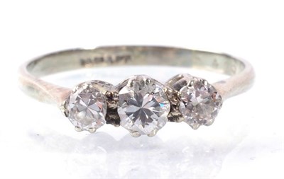 Lot 156 - A three stone diamond ring