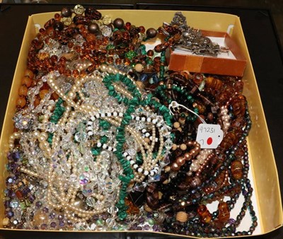 Lot 385 - A collection of bead necklaces (crystal glass and hardstone) including: a graduated malachite...