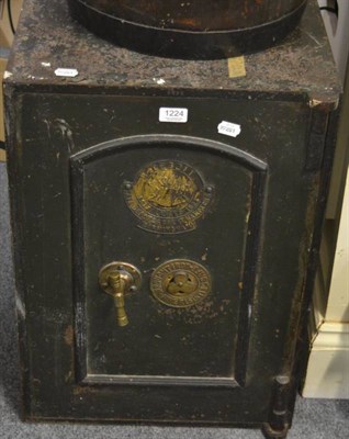 Lot 1224 - A Victorian safe, the front label stamped B.T Ebbit