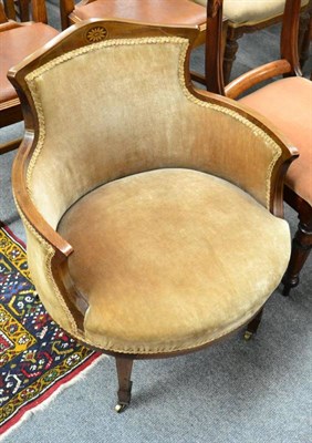 Lot 1358 - An Edwardian mahogany inlaid bedroom tub chair