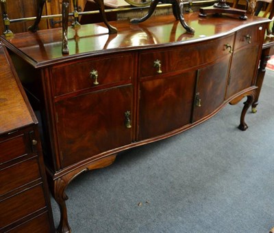 Lot 1409 - An early 20th century mahogany sideboard