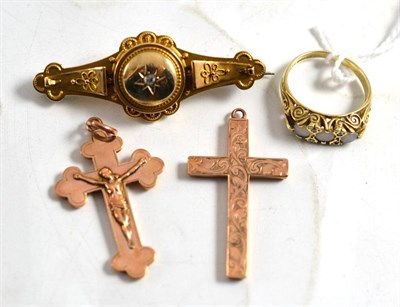 Lot 13 - A 9ct gold opal and diamond ring, a diamond set bar brooch, a 9ct gold crucifix and a cross (4)