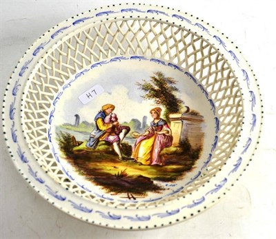 Lot 114 - French hand painted comport
