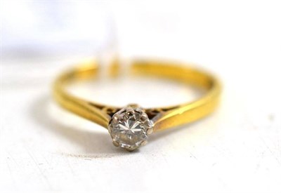 Lot 198 - A single stone diamond ring