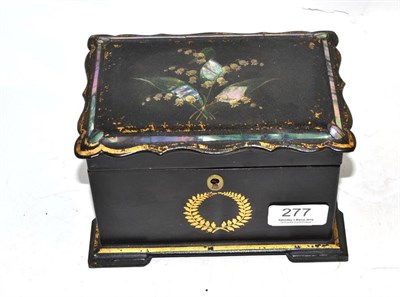 Lot 277 - A Victorian tea caddy