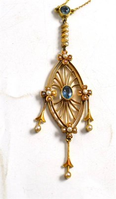 Lot 361 - An Edwardian gold coloured split pearl and aquamarine type pendant and chain