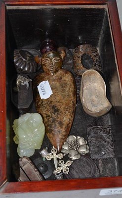 Lot 374 - A box containing various items including jade etc