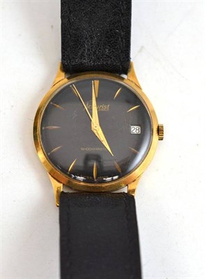 Lot 120 - An Accurist 9ct gold wristwatch with leather strap