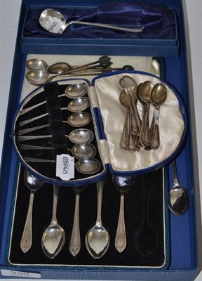 Lot 359 - Two cased sets of silver coffee spoons, a boxed silver ladle and two sets of silver coffee spoons