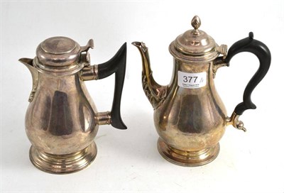 Lot 377 - A Victorian silver coffee pot, Sheffield 1898, and a silver hot water jug, London 1896 (2)