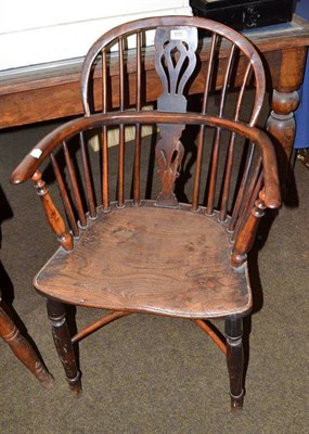 Lot 606 - Yew and elm Windsor chair