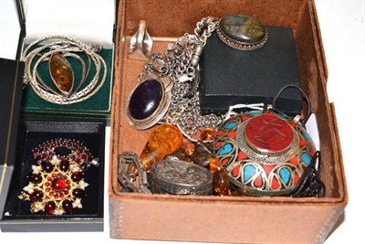 Lot 232 - A small quantity of silver and white metal jewellery, some set with amber and other gemstones