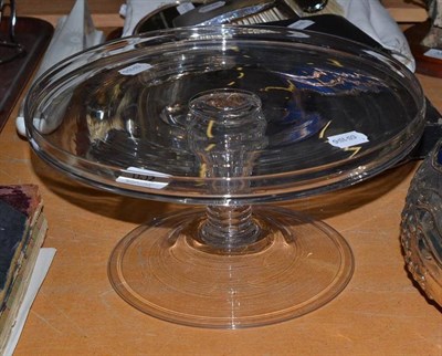 Lot 352 - A George III glass syllabub stand with silesian stem and folded foot