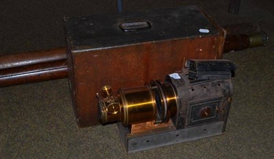 Lot 442 - Tinplate and brass magic lantern