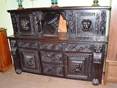 Lot 608 - Dark oak dresser