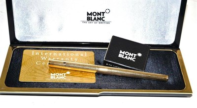 Lot 85 - A Mont Blanc gold plated lady's fountain pen, in original case, with box