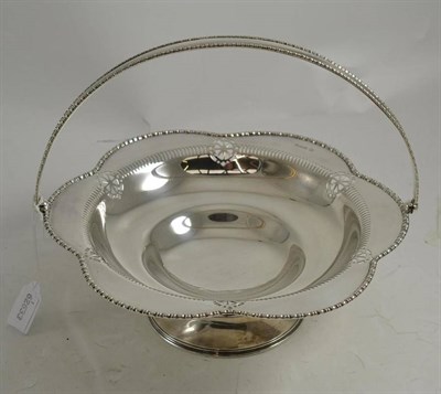 Lot 126 - A silver cake basket