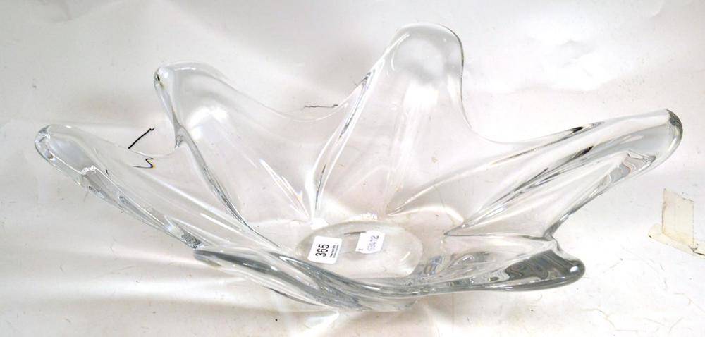 Lot 365 - A Daum Nancy glass fruit bowl, signed