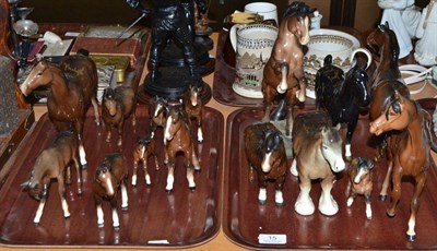 Lot 15 - Two trays of Beswick bay horse and foals