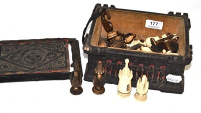 Lot 177 - A Staunton chess box enclosing bone chess pieces