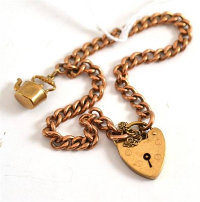 Lot 243 - A 9ct gold link chain bracelet