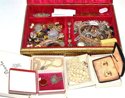 Lot 287 - A quantity of jewellery including a silver Albert, a Victorian locket on chain, assorted coins,...