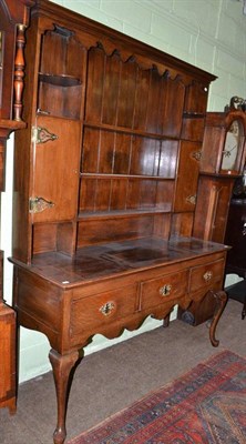 Lot 648 - Large oak dresser and rack