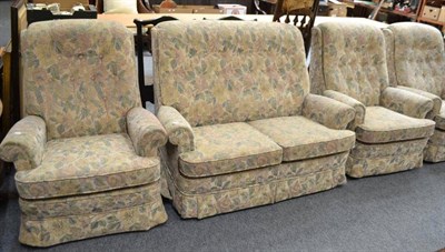 Lot 852 - Four piece Parker Knoll lounge suite