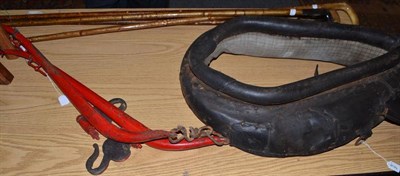 Lot 968 - Leather heavy horse collar and red painted hanes