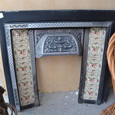 Lot 986 - A fireplace