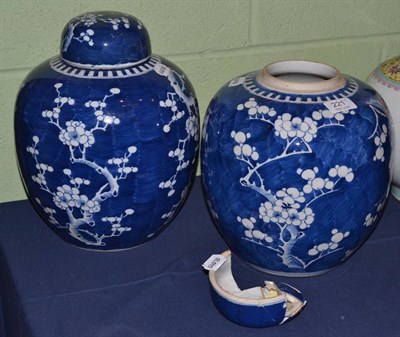 Lot 221 - Pair of blue and white ginger jars (both damaged lids)