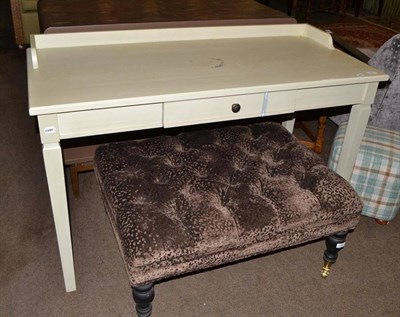 Lot 422 - Neptune dressing table finished in pale grey (paintwork damaged to front)