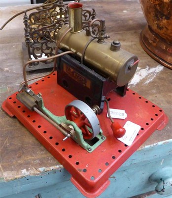 Lot 541 - A Mamod steam engine, brass letter rack, horn, copper coal scuttle, gilt onyx lamp