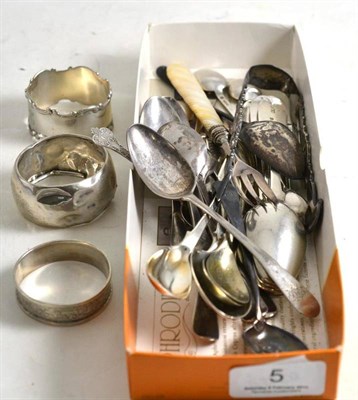 Lot 5 - Quantity of small silver