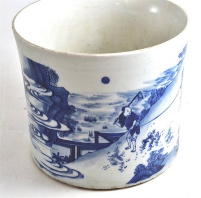 Lot 229 - A Chinese transitional style blue and white jar