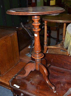 Lot 404 - Elm tripod table and another (2)