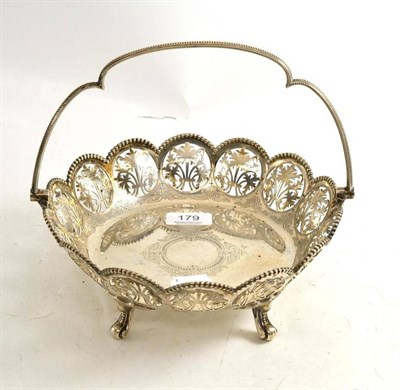 Lot 179 - A Walker & Hall pierced silver basket