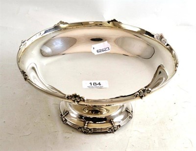 Lot 184 - A silver footed bowl