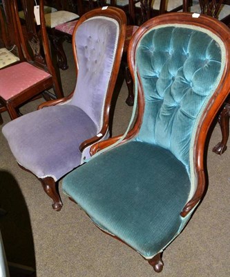 Lot 472 - Two Victorian spoon back nursing chairs with show framed and button backs