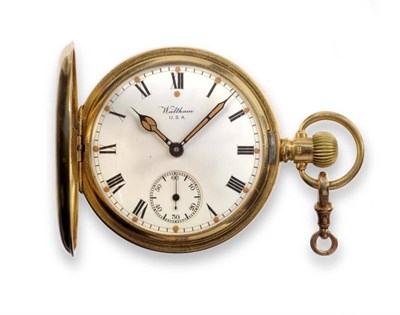 Lot 322 - An 18ct Gold Full Hunter Keyless Pocket Watch, signed Waltham, USA, 1913, lever movement signed...