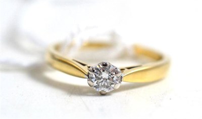 Lot 34 - A 9ct gold diamond solitaire ring