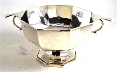Lot 54 - A silver octagonal bowl, Sheffield 1918