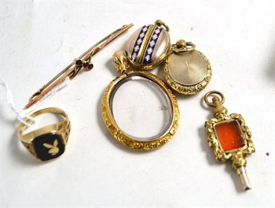 Lot 248 - Two lockets, one enamelled, a watch key, a 9ct gold brooch, a pendant and a 9ct gold ring