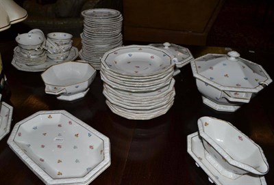 Lot 254 - A Rosenthal Maria pattern dinner service, comprising various tureens, dishes, plates etc