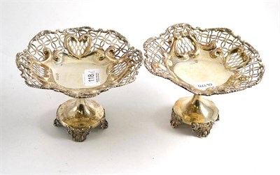 Lot 118 - A pair of silver sweetmeat dishes