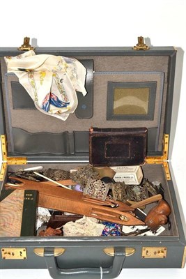 Lot 154 - A Spanish attache case of collectables